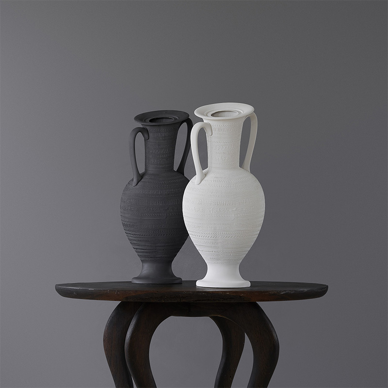 Pirsc Porcelain