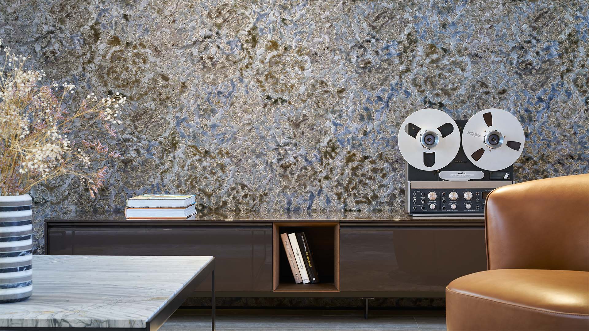 Smart Walls
