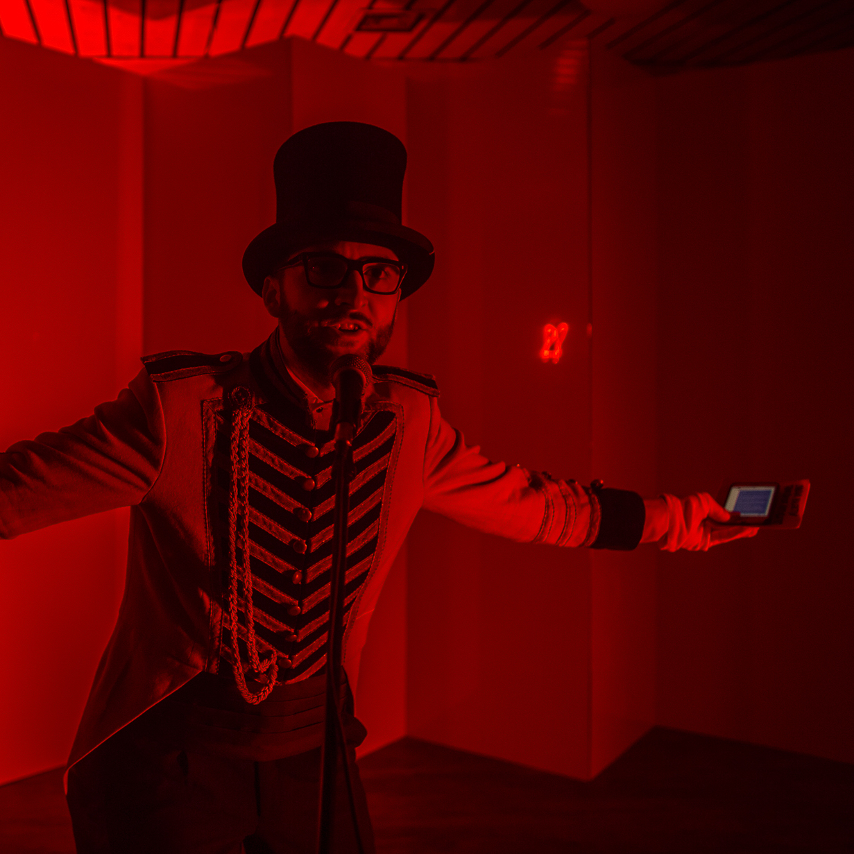 Cirque: Daily Designblok Afterparty in Groove Bar