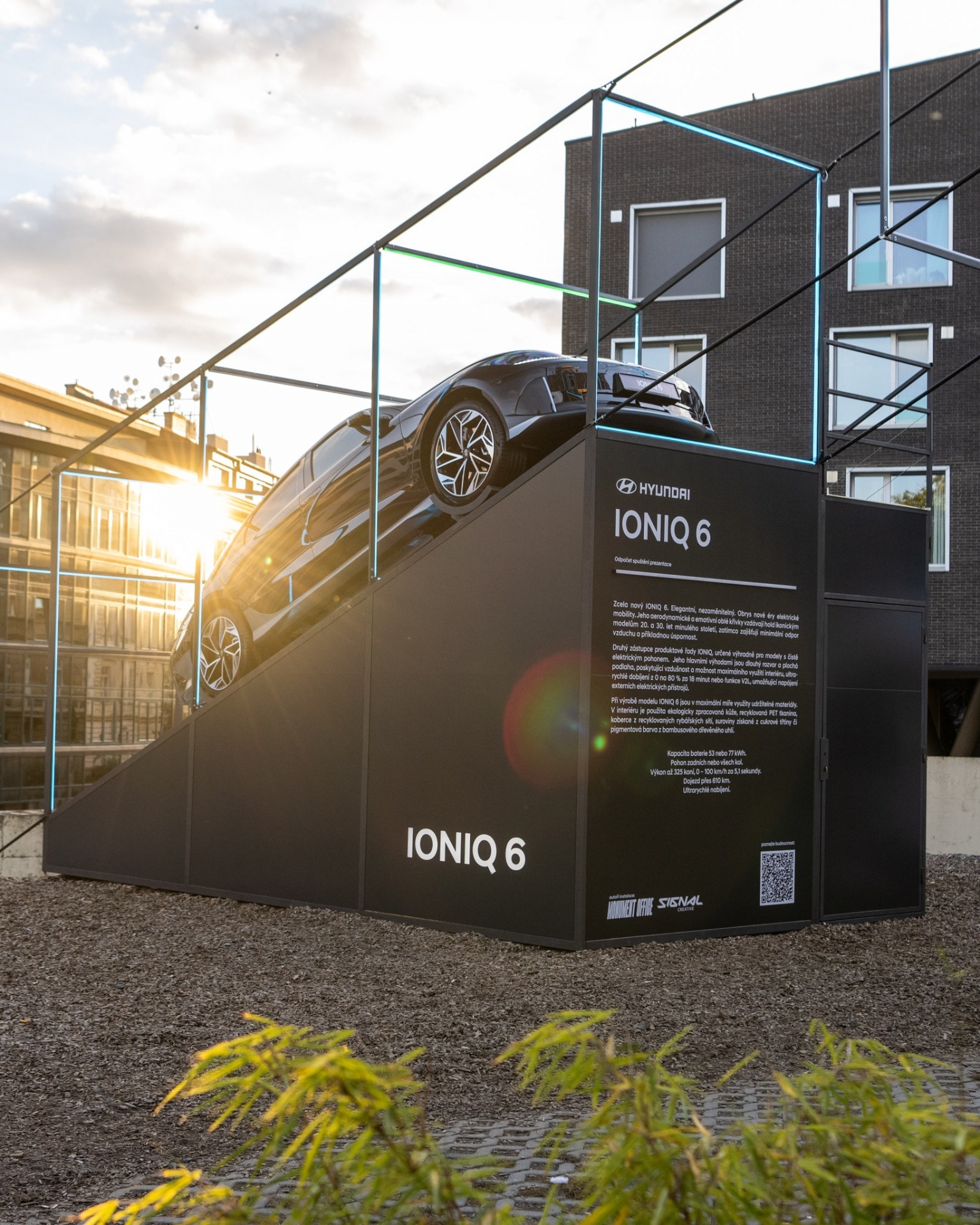 Hyundai přiveze na letošní Designblok revoluční IONIQ 6 – premiéru žhavé novinky ze světa elektromobility odhalí unikátní světelná instalace