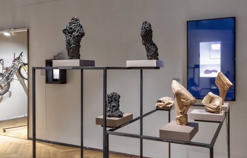 Zdeněk Vacek: DARK  Zdeněk Vacek: DARK